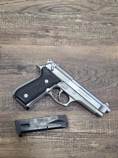 BERETTA Model 96 .40 S&W - Image 1 of 2