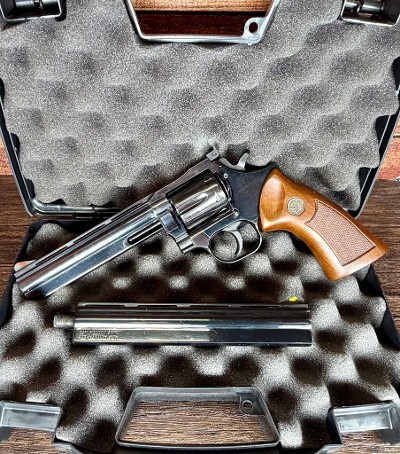 DAN WESSON FIREARMS Model 15 357 Magnum 6" and Included 8" Barrel .357 MAG - Image 1 of 10