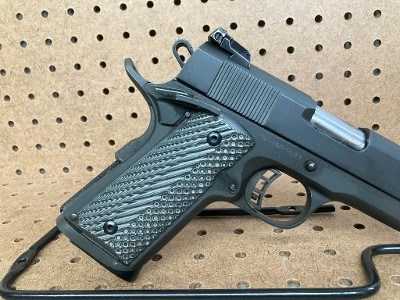 ROCK ISLAND ARMORY ROCK ULTRA CS .45 ACP - Image 2 of 11