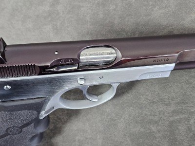 CZ 75 Pre-B 1983 2 Tone 9MM LUGER (9x19 PARA) - Image 18 of 25