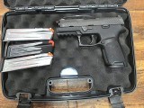 SIG SAUER P320 9MM LUGER (9x19 PARA) - Image 1 of 4