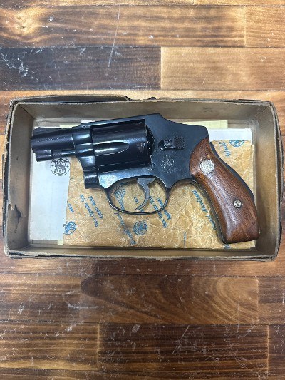 SMITH & WESSON Model 40 .38 S&W - Image 1 of 7