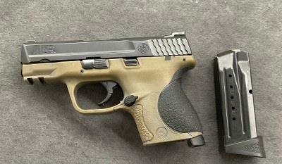 SMITH & WESSON M&P9C 9MM LUGER (9x19 PARA) - Image 2 of 3