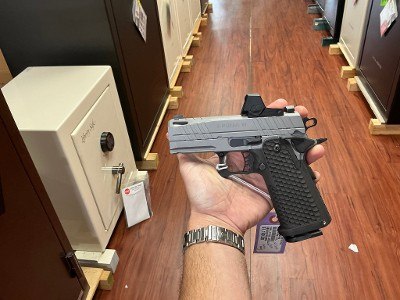 LIVE FREE ARMORY APOLLO 11 COMPACT [ELITE GREY] 9MM LUGER (9x19 PARA) - Image 1 of 5