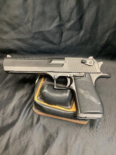 MAGNUM RESEARCH DESERT EAGLE .357 MAG - Image 2 of 10