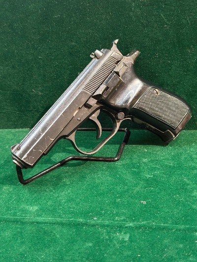 CZ CZ-82 9x18MM MAKAROV - Image 2 of 2