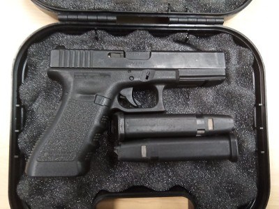GLOCK G22 GEN 3.40 CALIBER - Image 1 of 4
