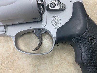 SMITH & WESSON 642-2 .38 S&W - Image 5 of 8