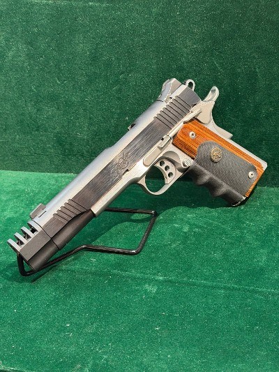 KIMBER Custom II .45 ACP - Image 2 of 2