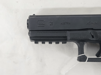 GLOCK G21 SF Gen 3 w/Original Hard Case, Mag, Speedloader, Rare Picatinny Rail Version .45 ACP - Image 8 of 11