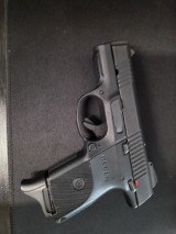 RUGER SR40C .40 CALIBER - Image 2 of 2