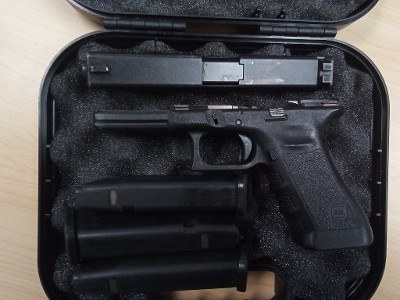 GLOCK G22 GEN 3.40 CALIBER - Image 3 of 4