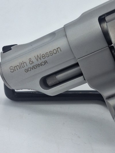 SMITH & WESSON GOVERNOR .45 ACP/.410 GA - Image 9 of 16
