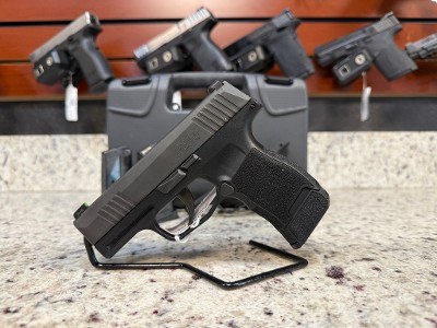 SIG SAUER P365 9MM LUGER (9x19 PARA) - Image 1 of 4