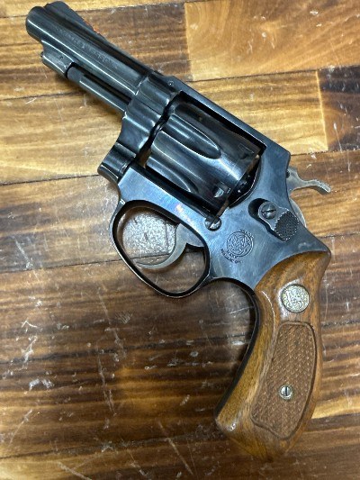 SMITH & WESSON Model 30-1 .32 S&W - Image 1 of 11