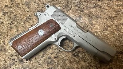 COLT COMBAT COMMANDER .45 ACP - Image 1 of 5