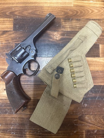 ENFIELD 1942 Webley W/ HOLSTER .38 S&W - Image 1 of 13