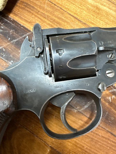 ENFIELD 1942 Webley W/ HOLSTER .38 S&W - Image 4 of 13