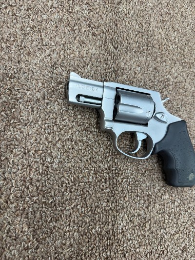 TAURUS 605 .357 MAG - Image 2 of 7