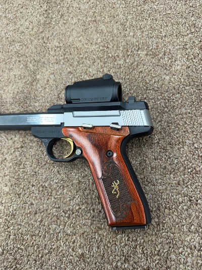 BROWNING Buckmark .22 LR - Image 7 of 9