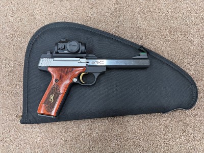 BROWNING Buckmark .22 LR - Image 1 of 9