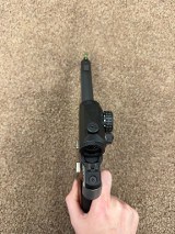 BROWNING Buckmark .22 LR - Image 8 of 9