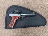 BROWNING Buckmark .22 LR - Image 1 of 9