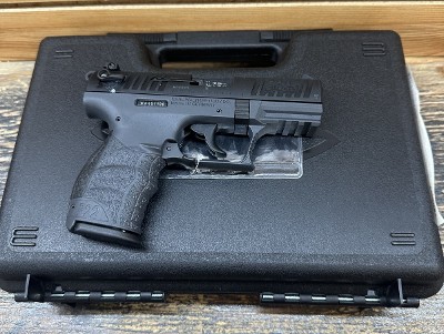 WALTHER p22 ca .22 LR - Image 1 of 5