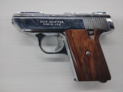 DAVIS INDUSTRIES P-32 .32 ACP - Image 1 of 7