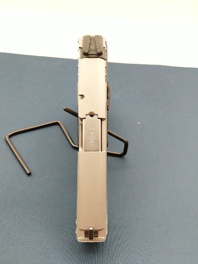 SMITH & WESSON SD9 VE 9MM LUGER (9x19 PARA) - Image 4 of 5