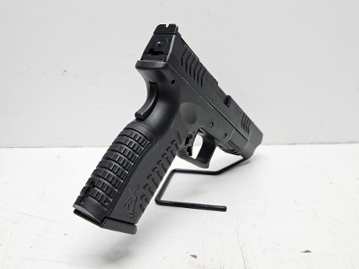 SPRINGFIELD ARMORY XD-40 40 Smith & Wesson - Image 5 of 11