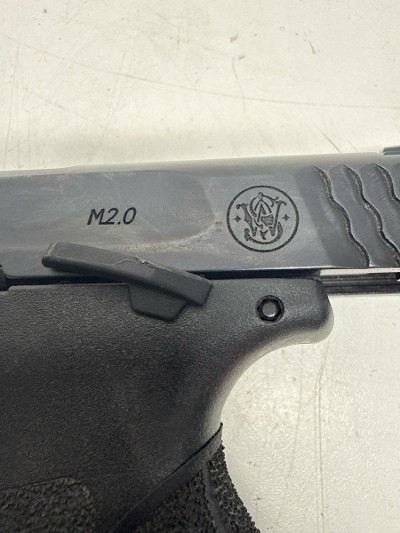 SMITH & WESSON M&P 40 M2.0 .40 S&W - Image 4 of 10