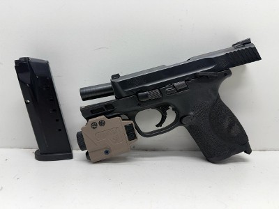SMITH & WESSON M&P 40 M2.0 .40 S&W - Image 1 of 10