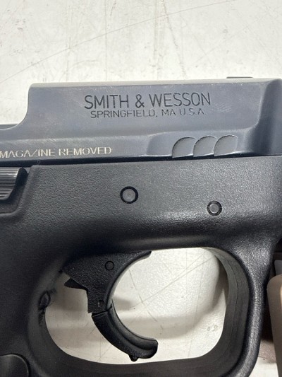 SMITH & WESSON M&P 40 M2.0 .40 S&W - Image 5 of 10