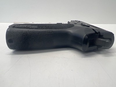 SIG SAUER SP2022 40 Smith & Wesson - Image 8 of 12