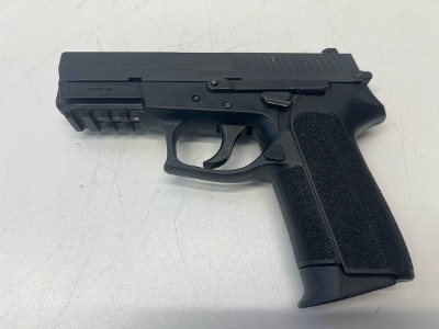 SIG SAUER SP2022 40 Smith & Wesson - Image 1 of 12