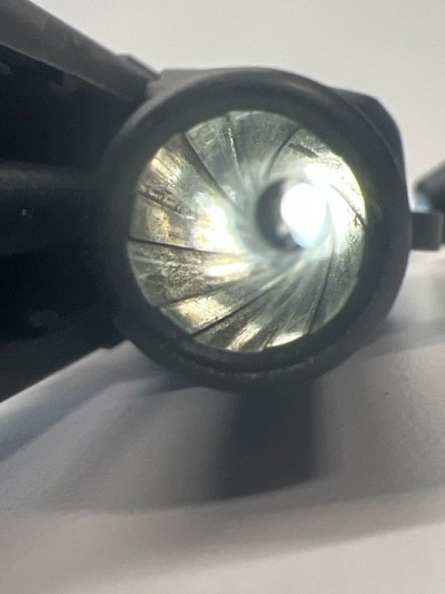 SIG SAUER SP2022 40 Smith & Wesson - Image 6 of 12