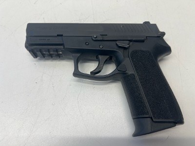 SIG SAUER SP2022 40 Smith & Wesson - Image 1 of 12