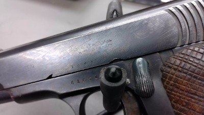 ALKARTASUNA FABRICA DE ARMAS, S.A. ALKAR .32 ACP - Image 4 of 10