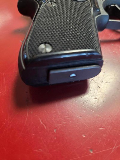 BERETTA 21A BOBCAT .22 LR - Image 7 of 8