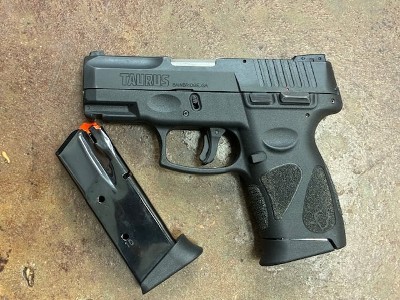TAURUS G2C .40 S&W - Image 1 of 7