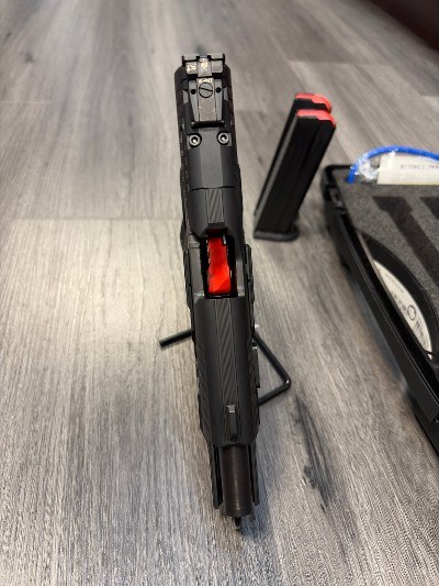 WALTHER Q4 SF 9MM LUGER (9X19 PARA) - Image 5 of 7