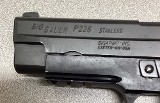 SIG SAUER P226 9 mm Para - Image 7 of 12
