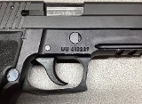 SIG SAUER P226 9 mm Para - Image 9 of 12