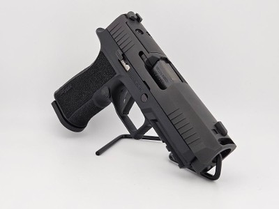 SIG SAUER P320 10mm Auto - Image 2 of 5
