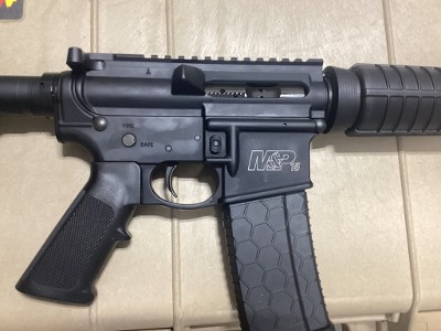 SMITH & WESSON M&P 15 5.56X45MM NATO - Image 8 of 25