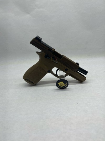 SIG SAUER P320 M18 9MM LUGER (9x19 PARA) - Image 1 of 2