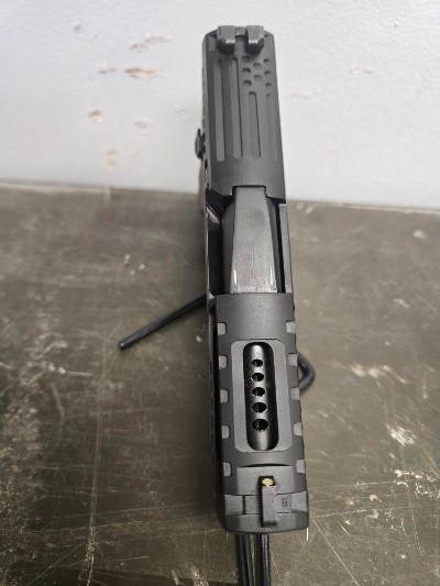 SIG SAUER P320 COMPACT FDE 9MM LUGER (9x19 PARA) - Image 3 of 3
