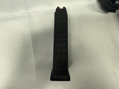 KELTEC Sub-2000 9MM LUGER (9x19 PARA) - Image 4 of 11