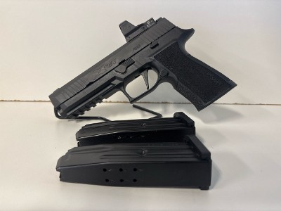SIG SAUER P320 XTEN 10mm Auto - Image 2 of 11